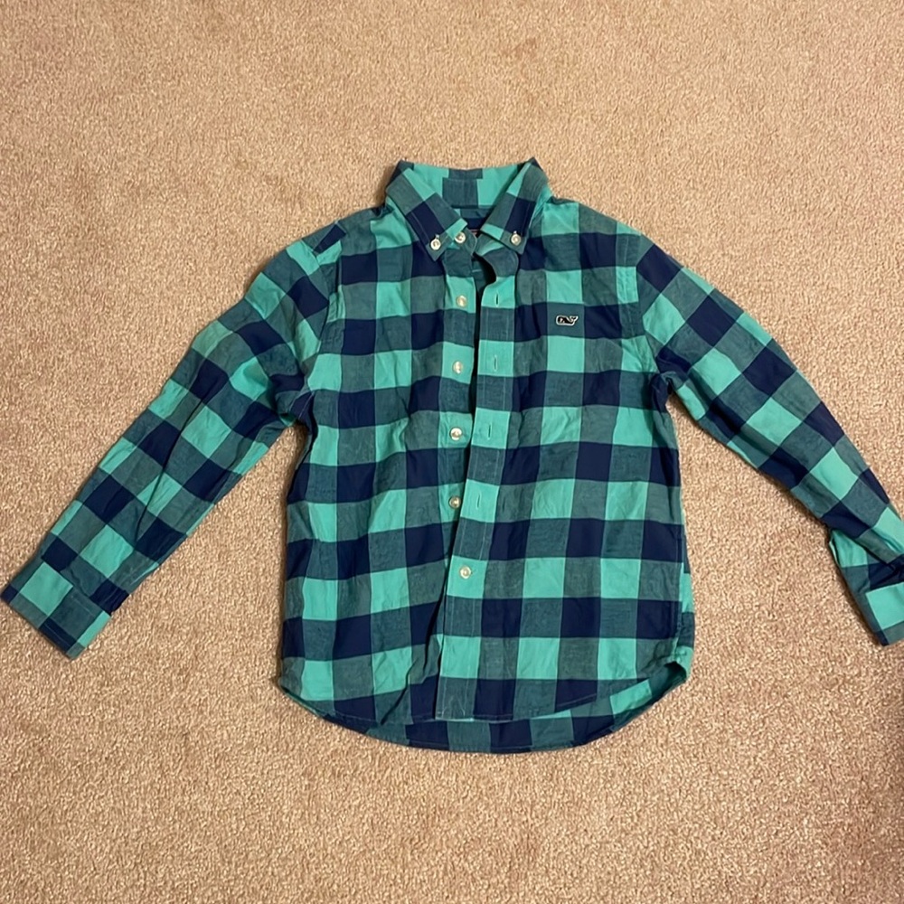 Vineyard vines shirt